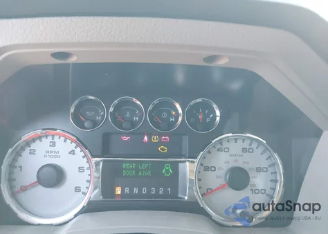 2009 Ford F-250 Fx4 z USA, uszkodzony, nr VIN 1FTSX21549EA86651